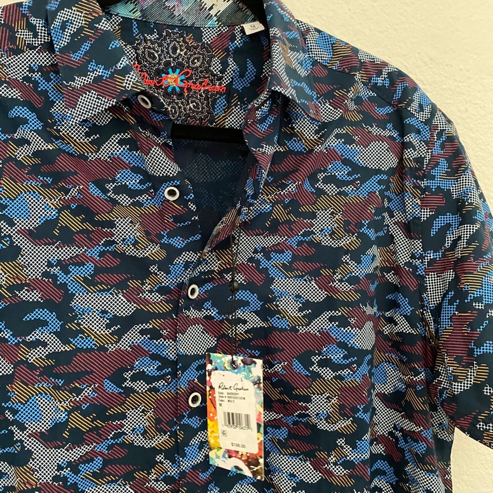 Robert Graham Barberry Short Sleeve - Picture 2 of 2